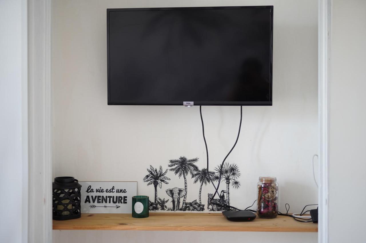 Logement Cosy Avec Stationnement Gratuit Troyes Ngoại thất bức ảnh